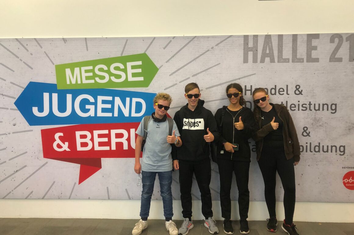 Messe Jugend und Beruf